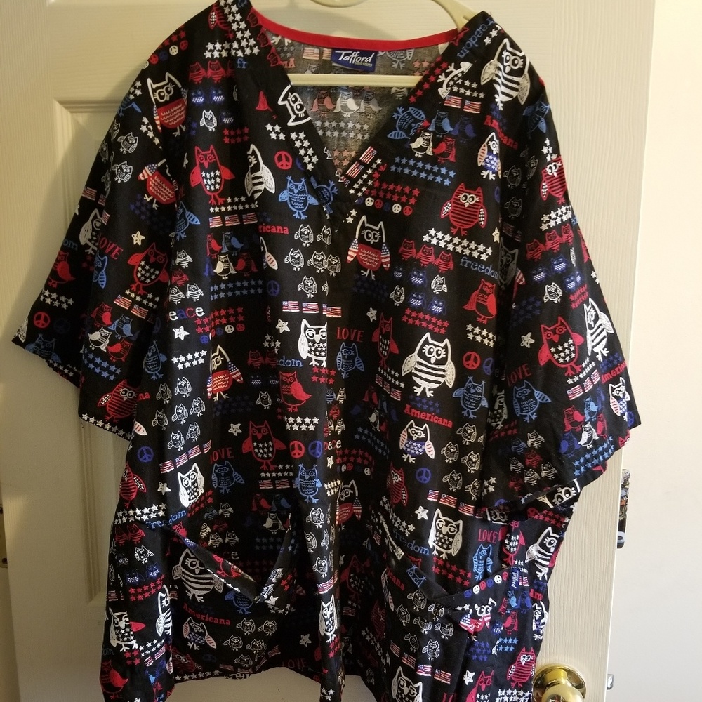 Plus size 4th of July scrub top